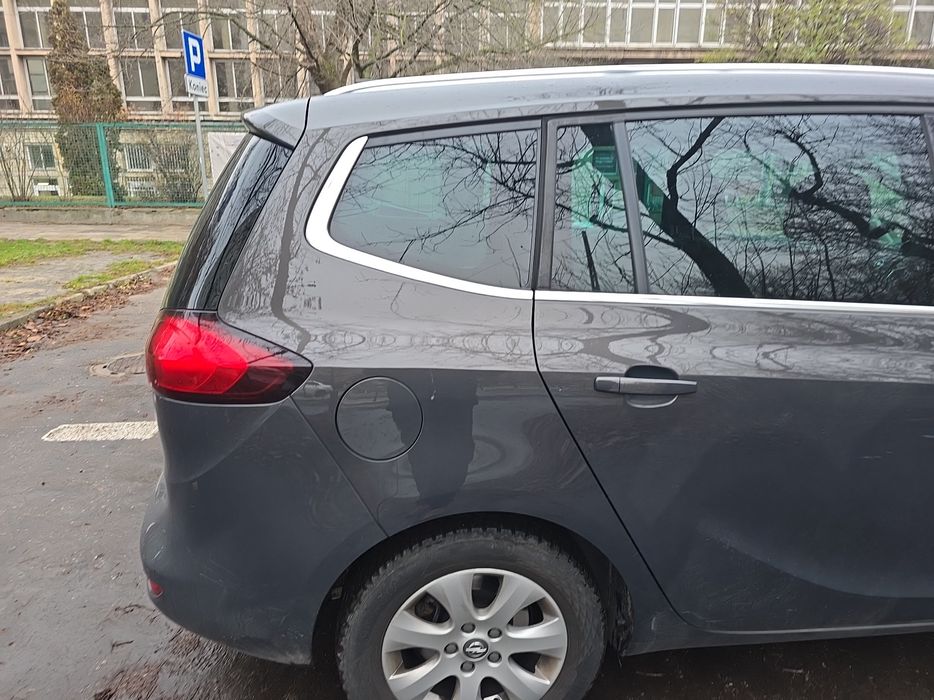 Zdjęcie błotnika tylnego prawego