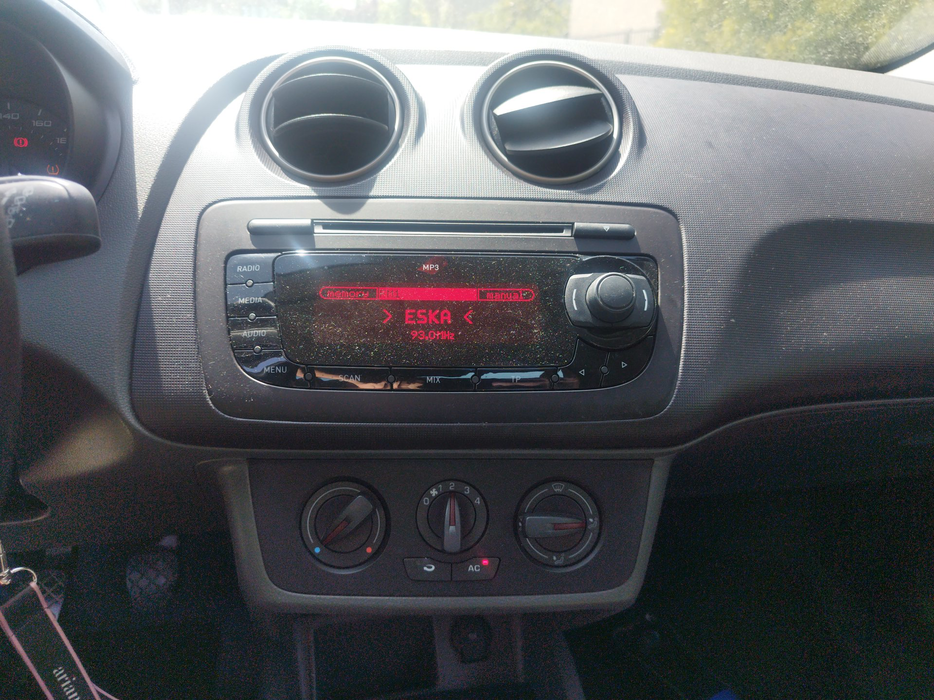 Zdjęcie jednostki multimedialnej