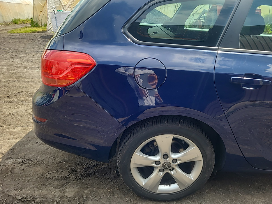 Zdjęcie błotnika tylnego prawego