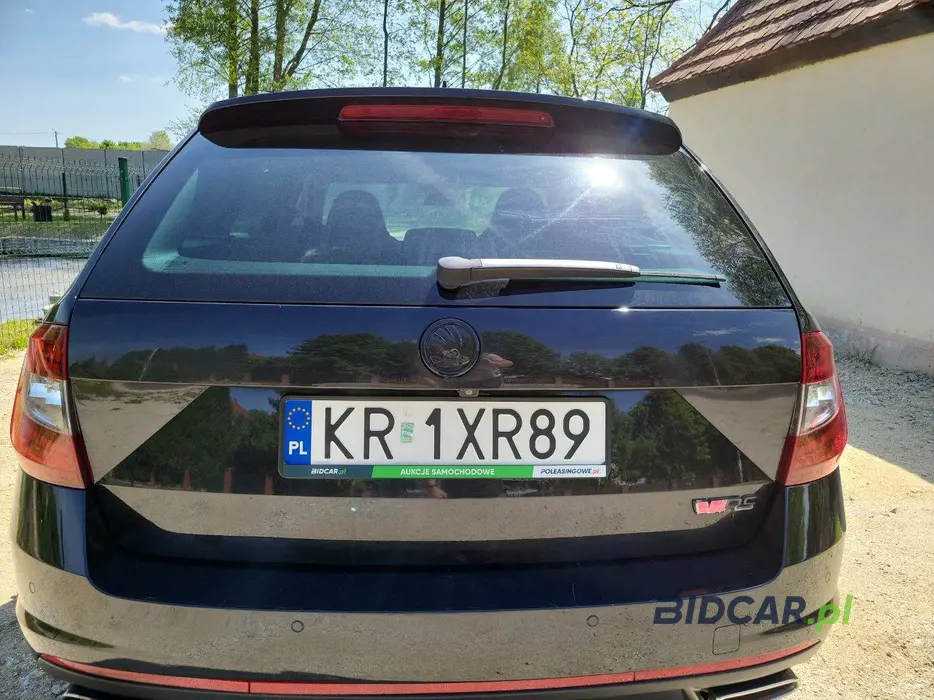 Zdjęcie klapy bagażnika