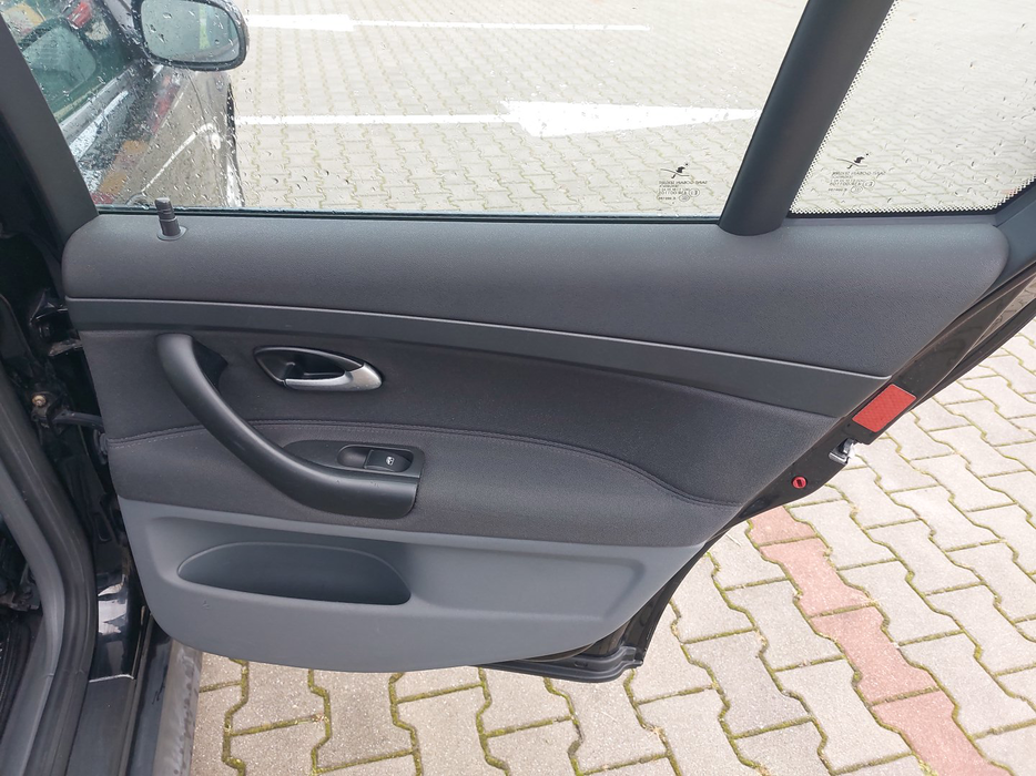 Zdjęcie tapicerki drzwi tylnych prawych