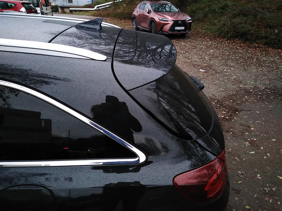 Zdjęcie słupka C lewego