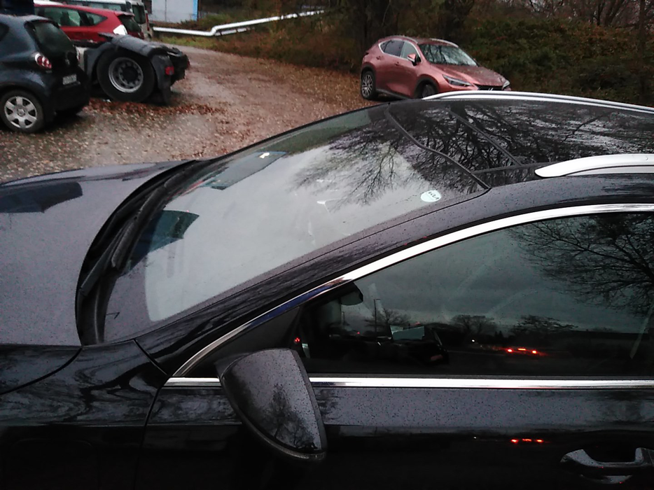 Zdjęcie słupka A lewego