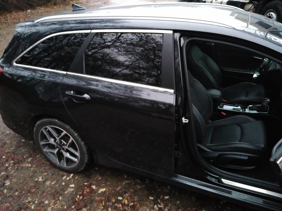 Zdjęcie słupka B prawego