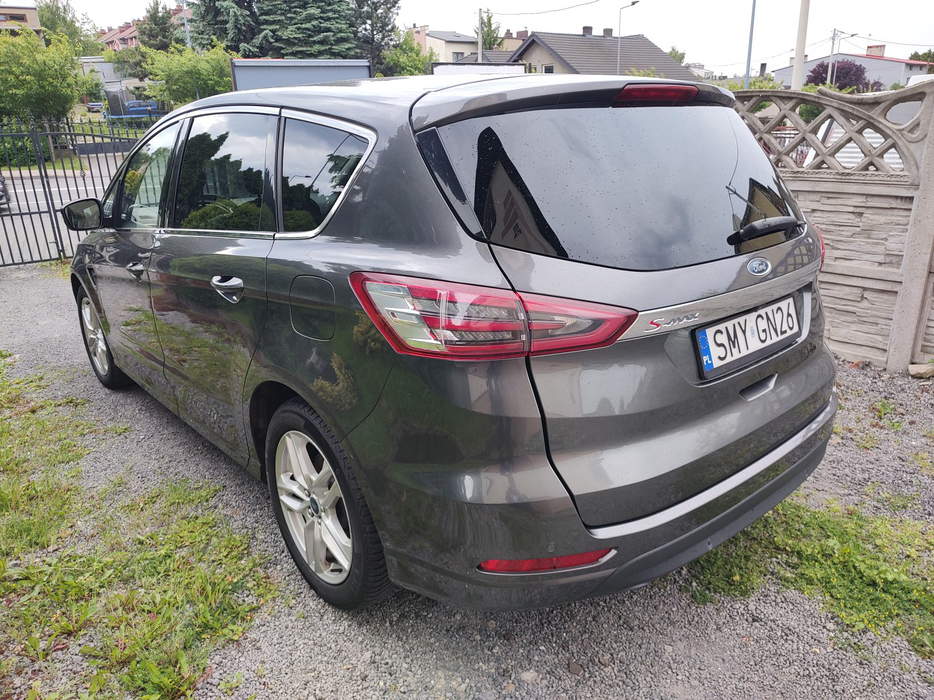Zdjęcie po ukosie, lewy tył