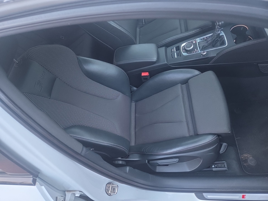 Zdjęcie fotela przedniego prawego