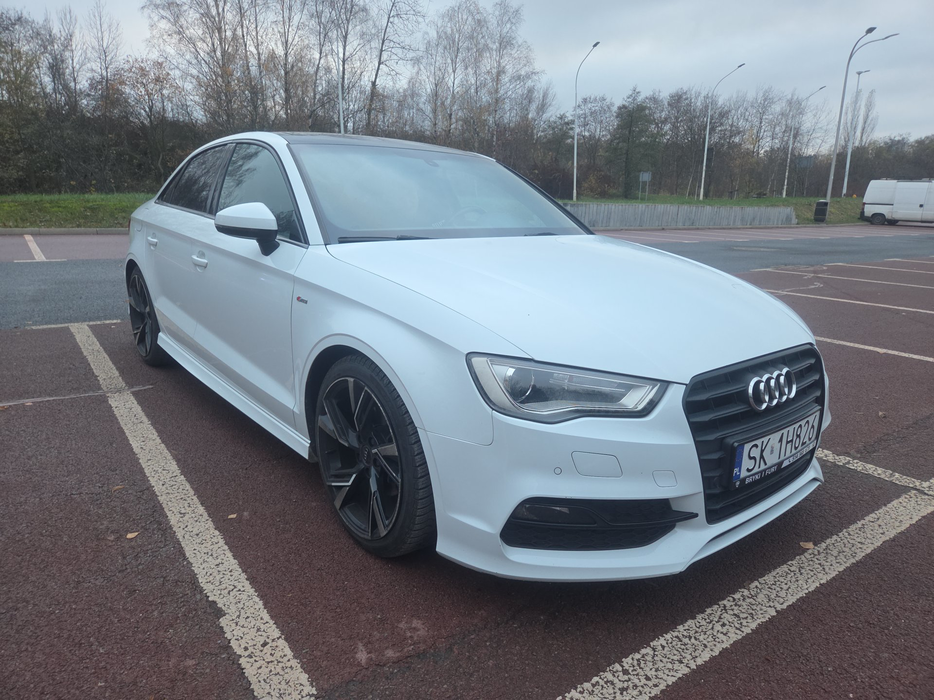 Zdjęcie po ukosie, prawy przód