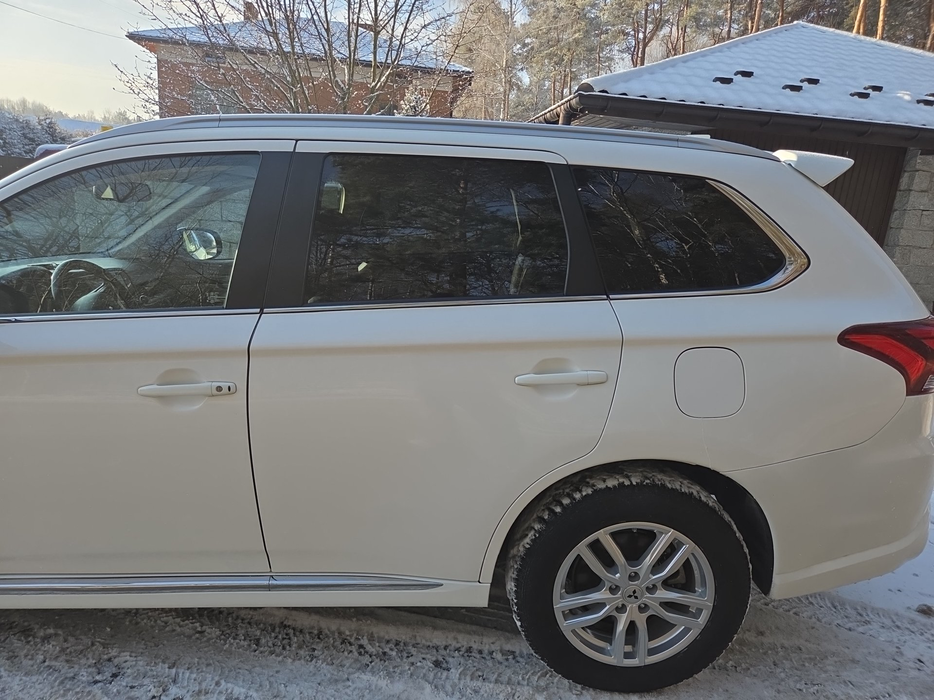 Zdjęcie drzwi tylne lewe wraz z szybą