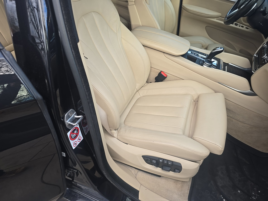 Zdjęcie fotela przedniego prawego