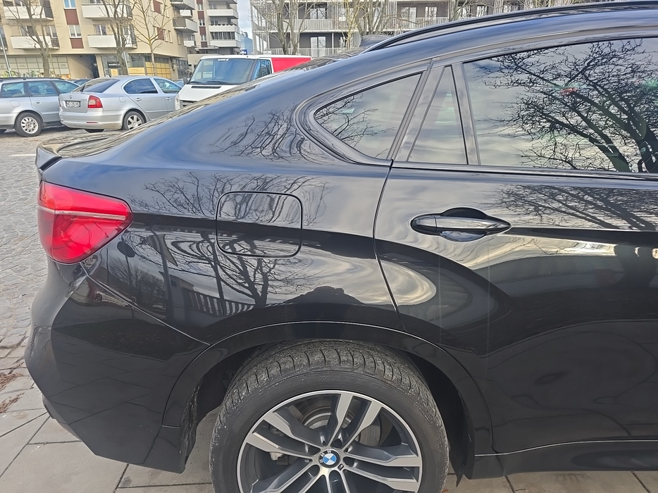 Zdjęcie błotnika tylnego prawego