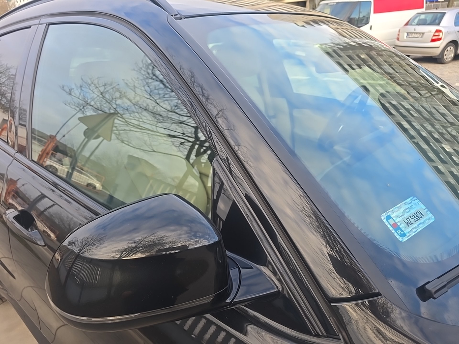 Zdjęcie słupka A prawego