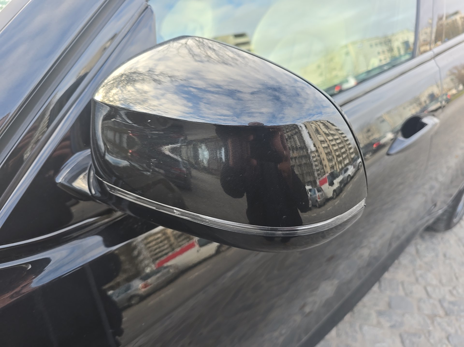 Zdjęcie obudowy lusterka lewego