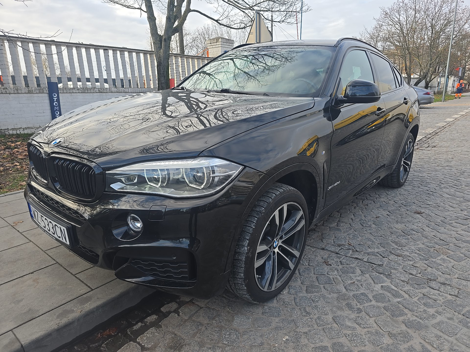 Zdjęcie po ukosie, lewy przód