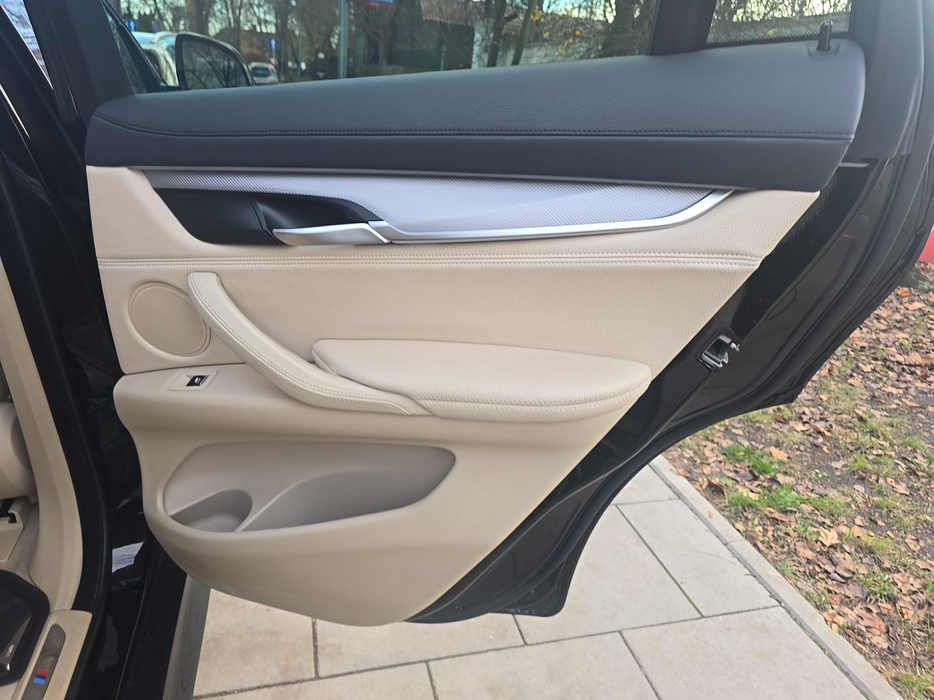 Zdjęcie tapicerki drzwi tylnych prawych