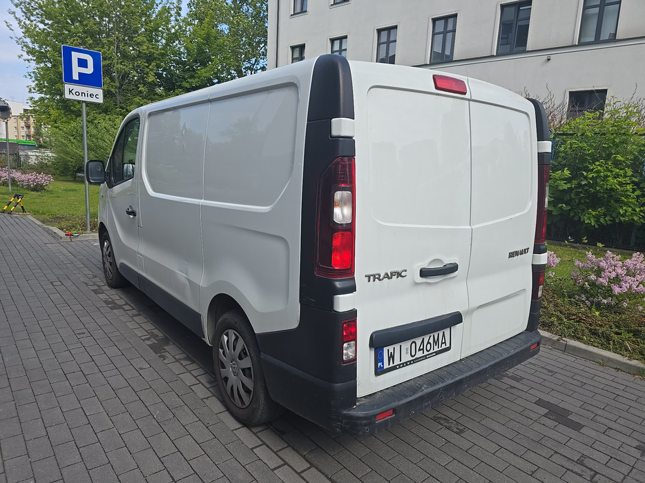 Zdjęcie lewy tył