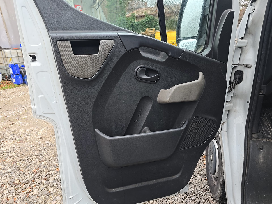 Zdjęcie tapicerki drzwi przednich lewych