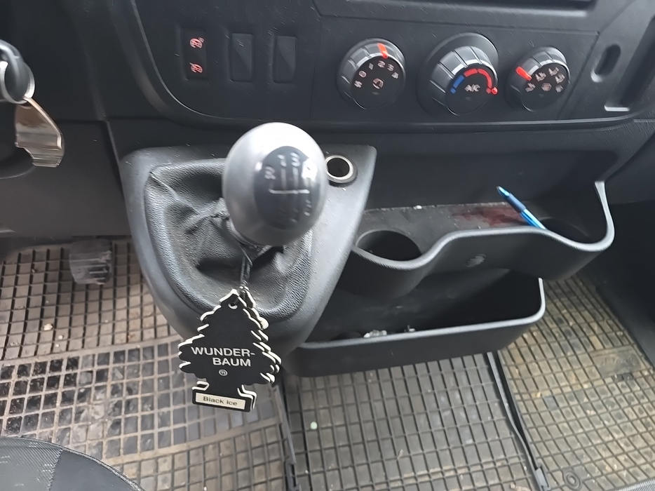 Zdjęcie drążka zmiany biegów