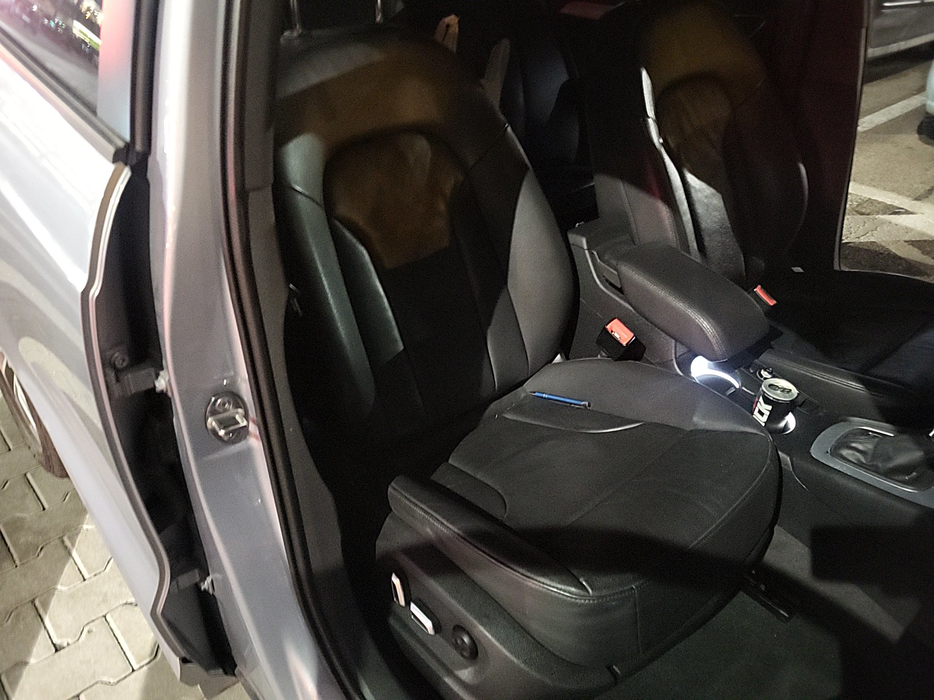 Zdjęcie fotela przedniego prawego