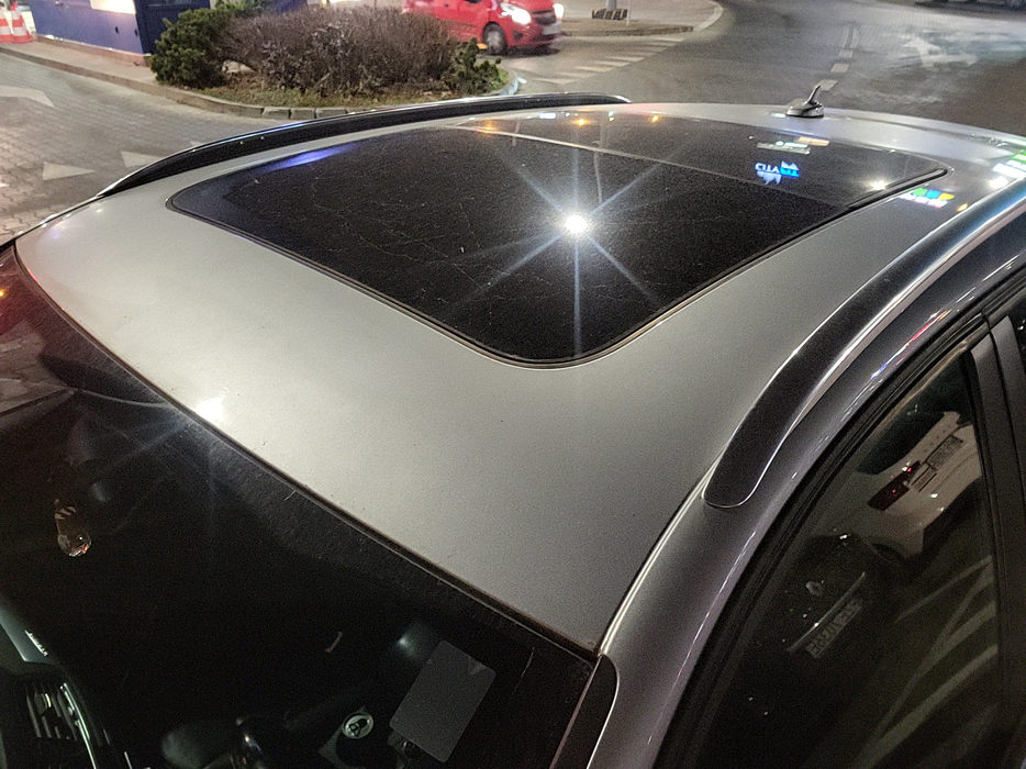 Zdjęcie dachu część przednia