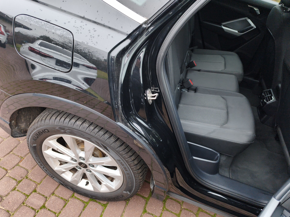 Zdjęcie słupka C prawego