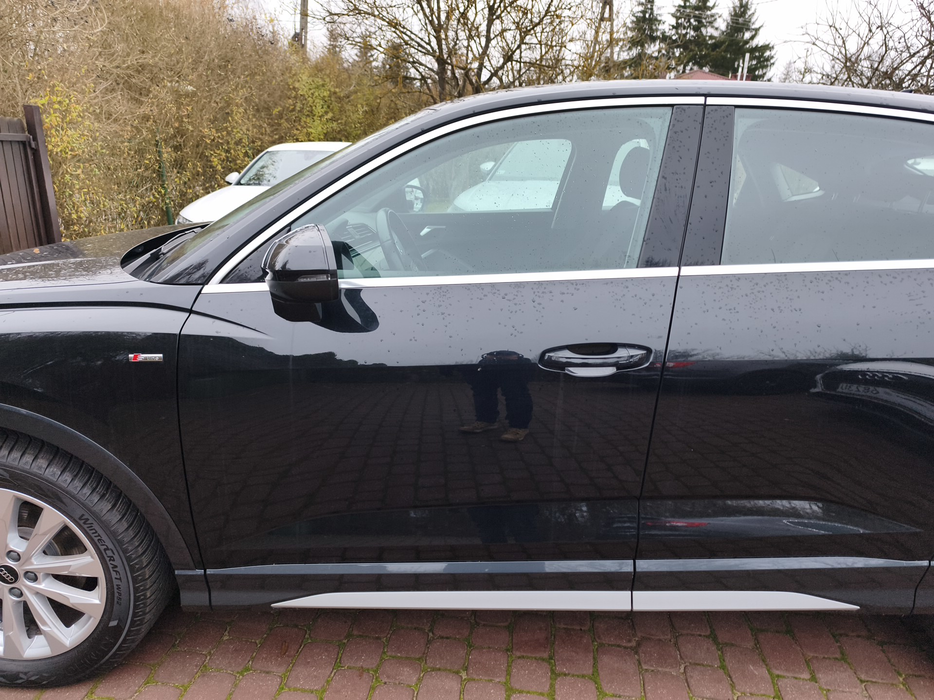 Zdjęcie drzwi przednich lewych wraz z szybą