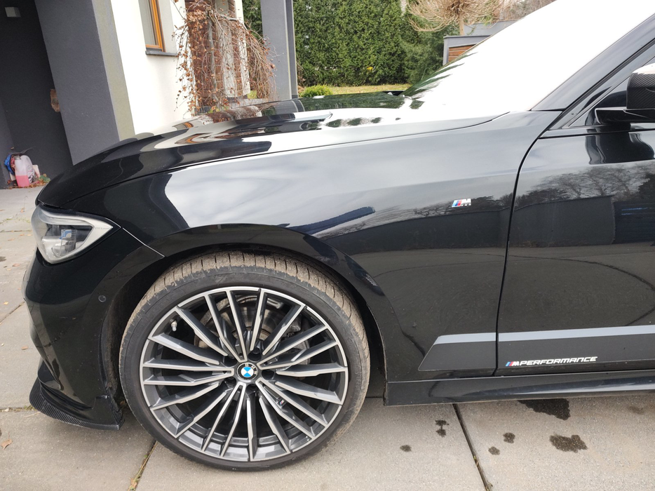 Zdjęcie błotnika przedniego lewego