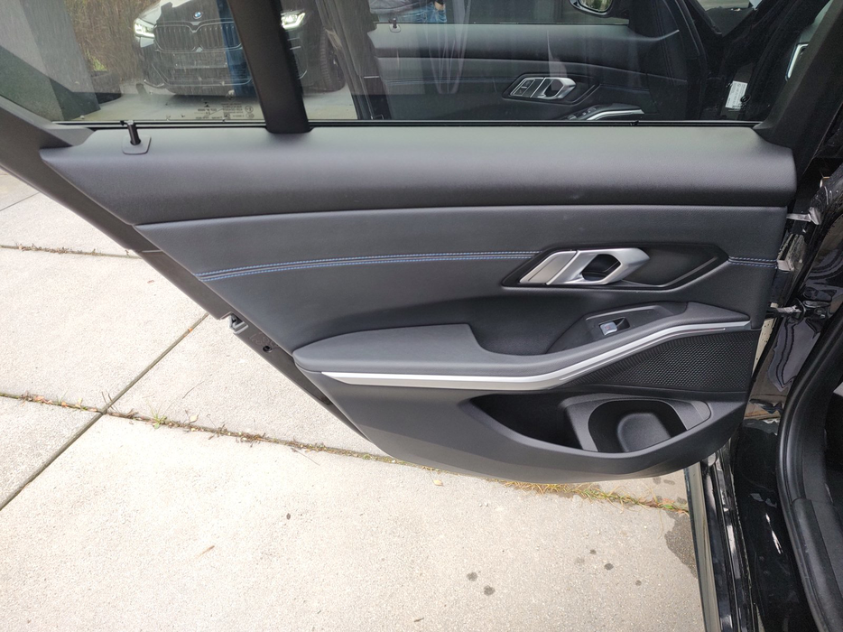 Zdjęcie tapicerki drzwi tylnych lewych