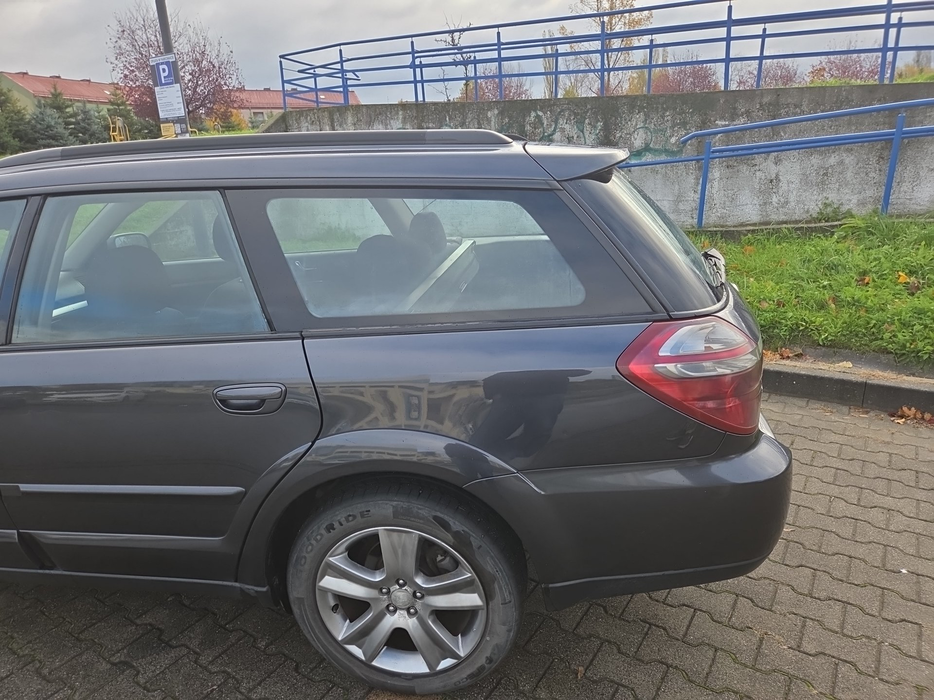 Zdjęcie błotnika tylnego lewego