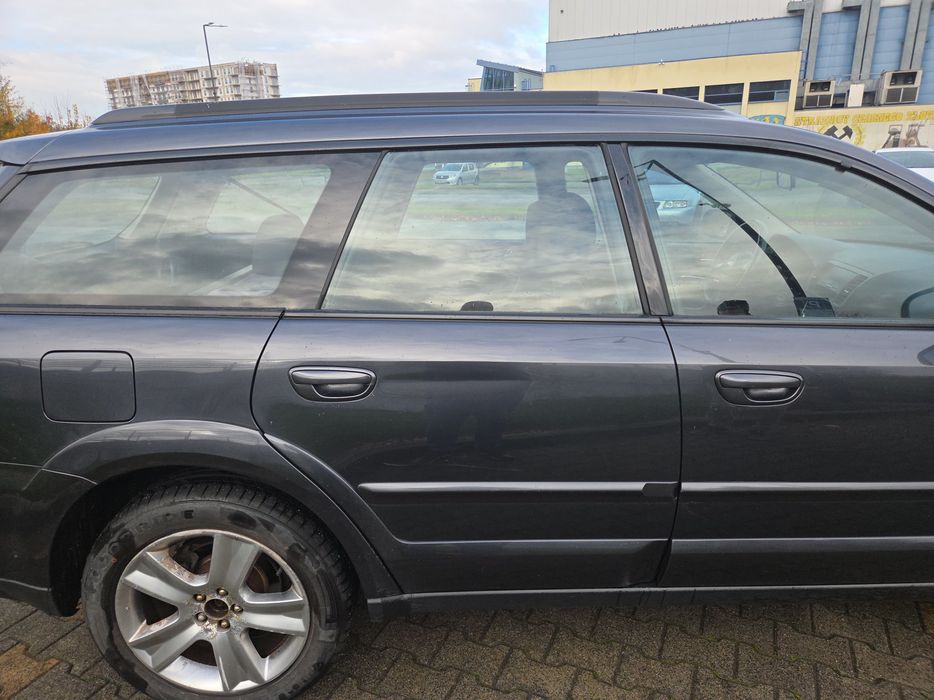 Zdjęcie drzwi tylnych prawych wraz z szybą