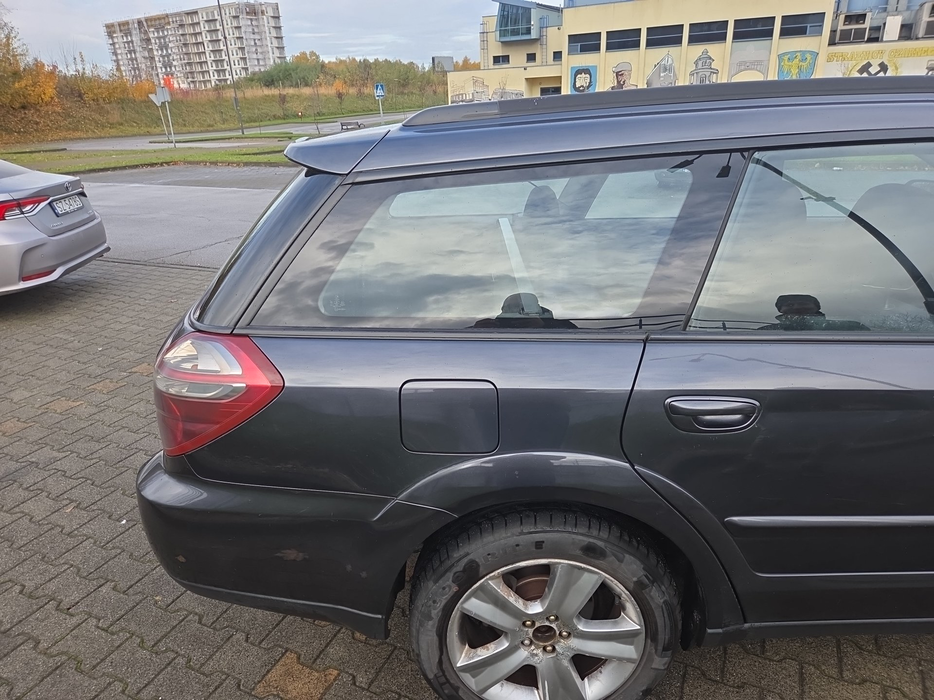 Zdjęcie błotnika tylnego prawego