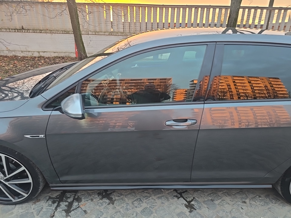 Zdjęcie drzwi przednich lewych wraz z szybą