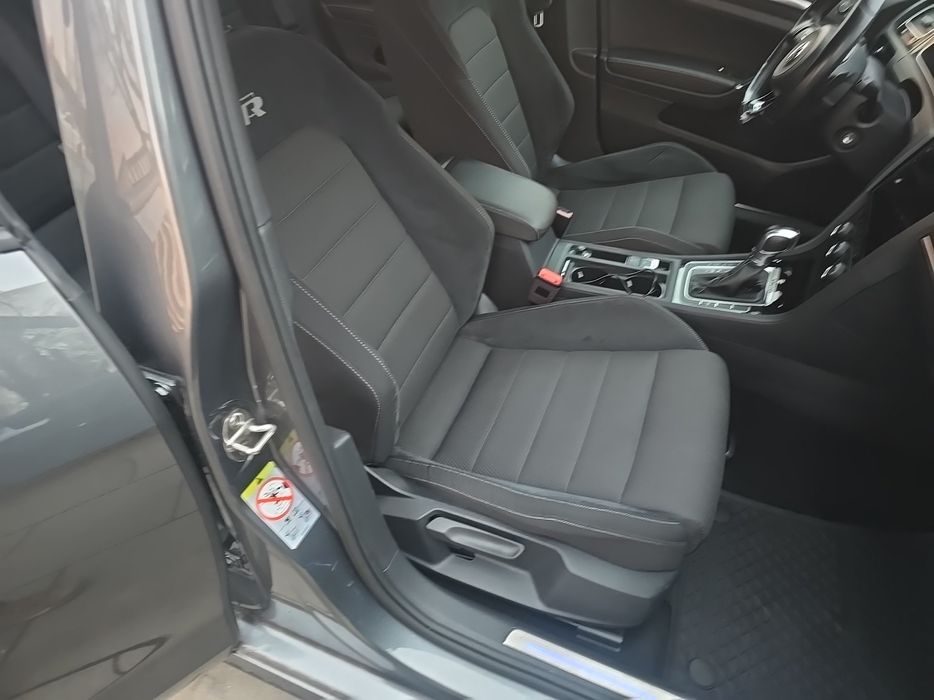 Zdjęcie fotela przedniego prawego