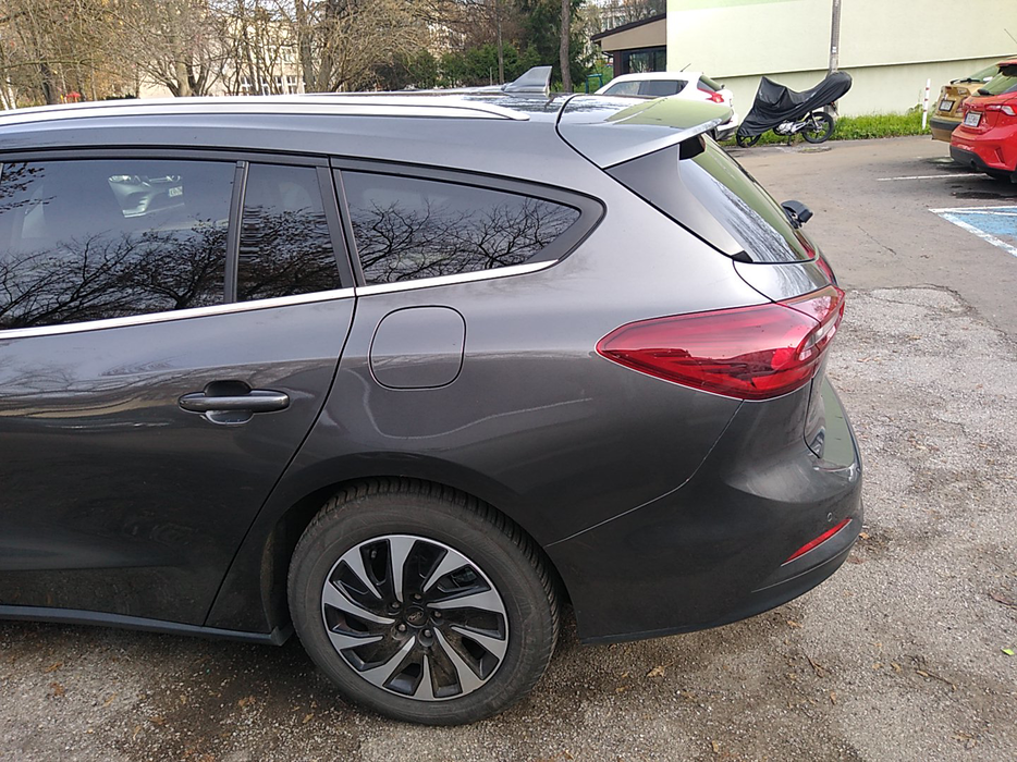 Zdjęcie błotnika tylnego lewego