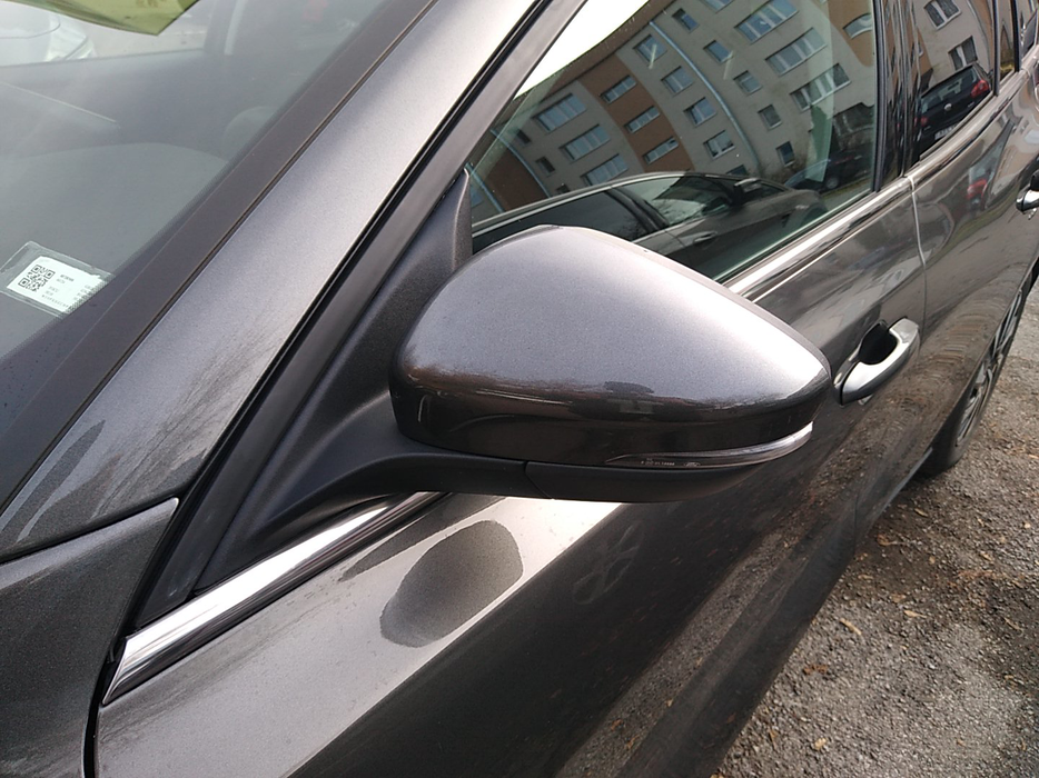 Zdjęcie obudowy lusterka lewego