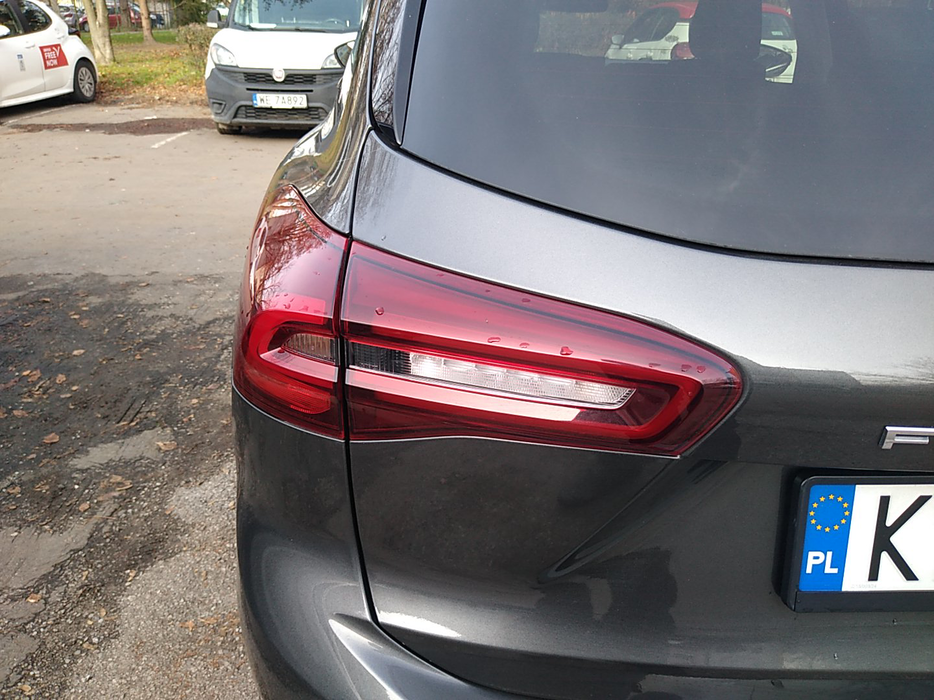 Zdjęcie oświetlenia tylnego lewego