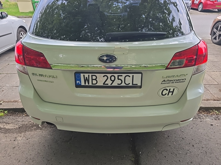 Zdjęcie pokrywy bagażnika