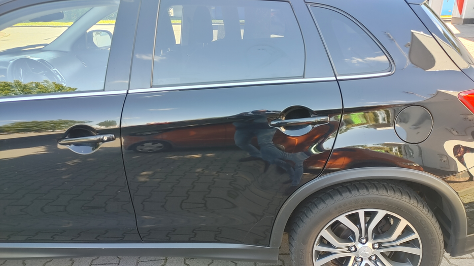 Zdjęcie drzwi tylne lewe wraz z szybą