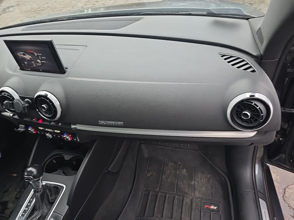 Zdjęcie kokpitu części prawej