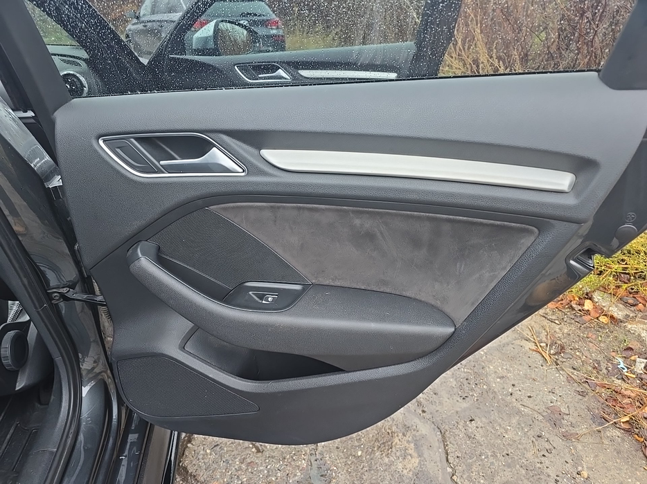 Zdjęcie tapicerki drzwi tylnych prawych