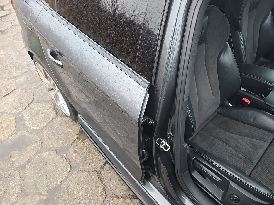 Zdjęcie słupka B prawego