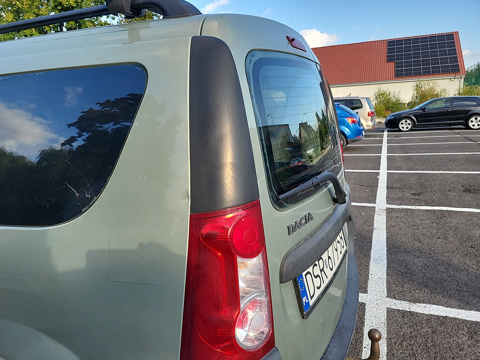 Zdjęcie słupka C lewego
