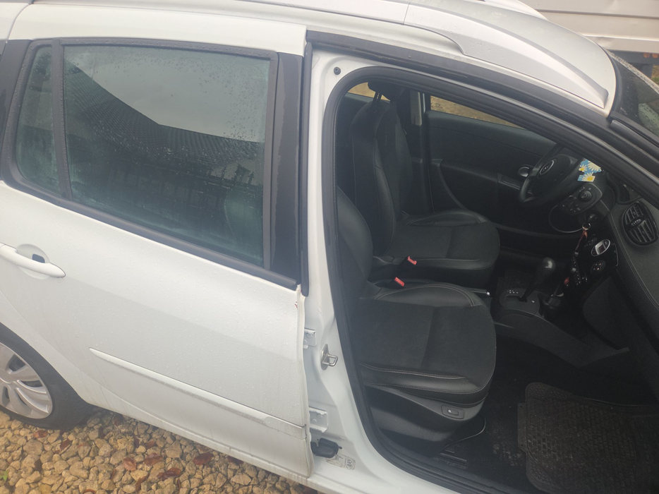 Zdjęcie słupka B prawego