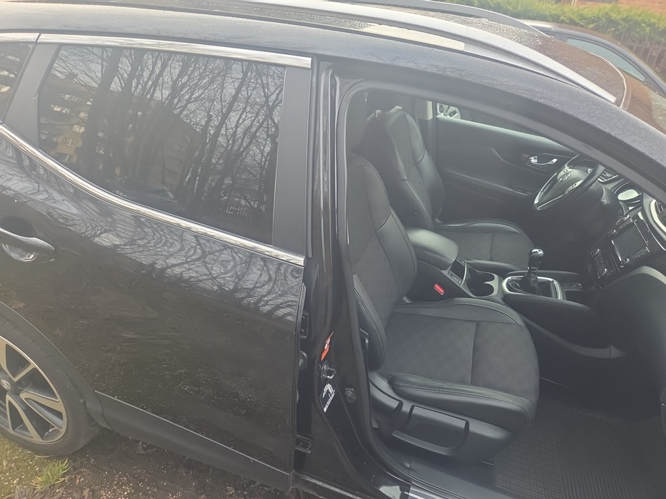 Zdjęcie słupka B prawego