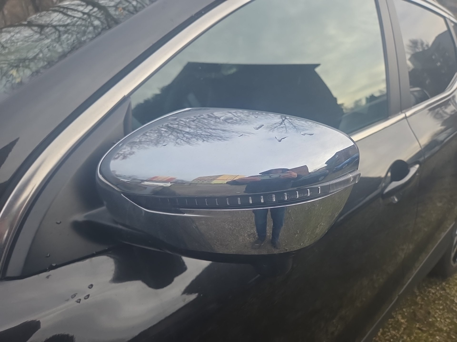 Zdjęcie obudowy lusterka lewego