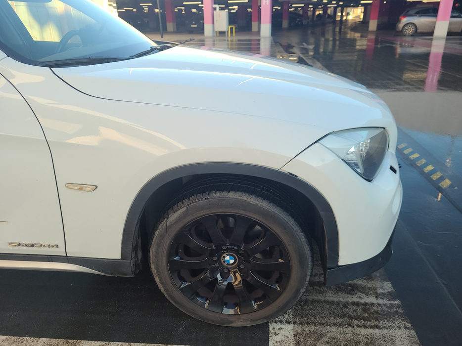 Zdjęcie błotnika przedniego prawego