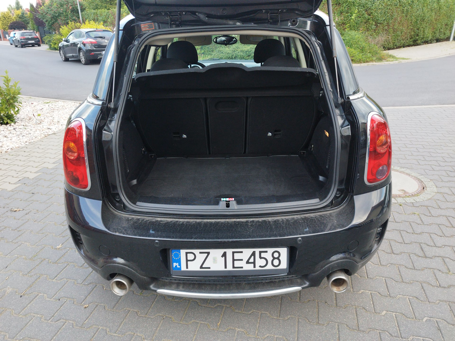 Zdjęcie przestrzeni bagażowej