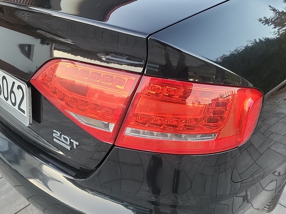 Zdjęcie oświetlenia tylnego prawego