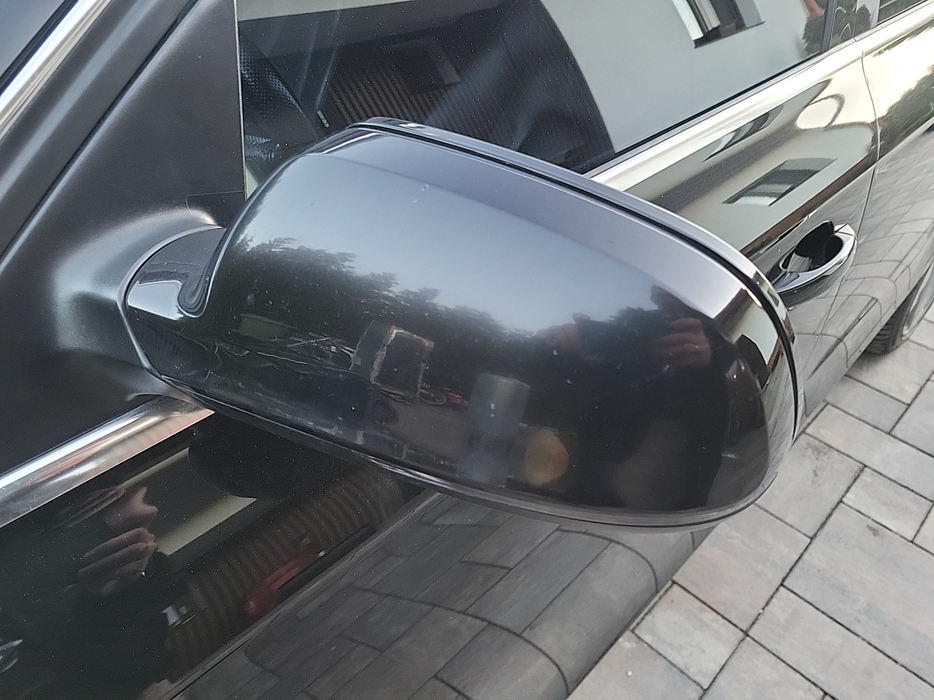 Zdjęcie obudowy lusterka lewego