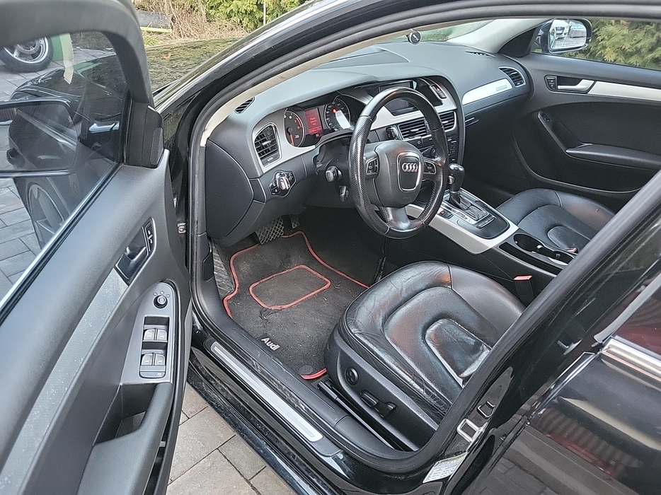 Zdjęcie wnętrza od kierowcy, przód