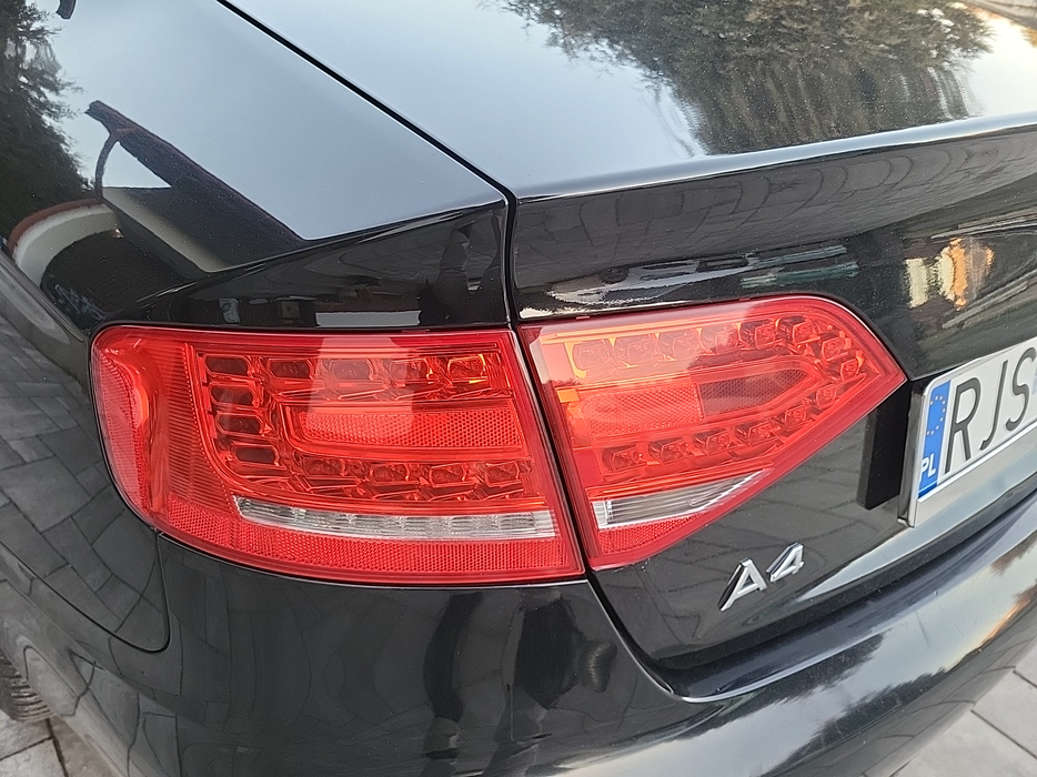 Zdjęcie oświetlenia tylnego lewego